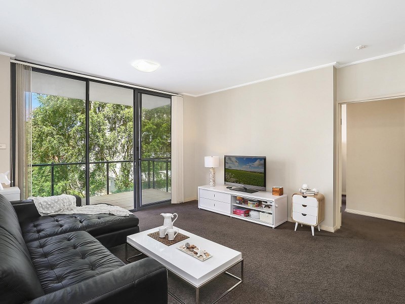 208/2 Orara Street, Waitara NSW 2077