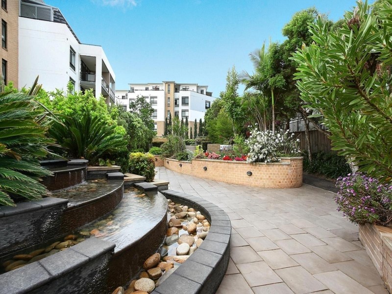 68/2 Purser Avenue, Castle Hill NSW 2154