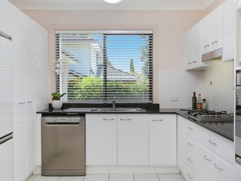 2/20 Palmerston Road, Waitara NSW 2077