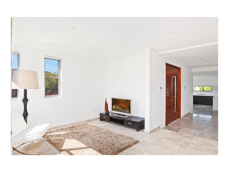 127 Lansdowne Street, Hurstville Grove NSW 2220