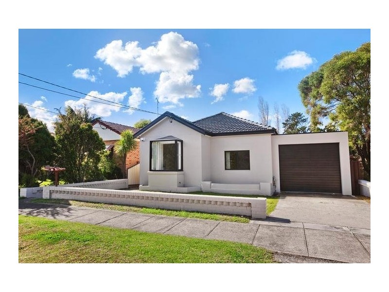 222 West Street, Blakehurst NSW 2221