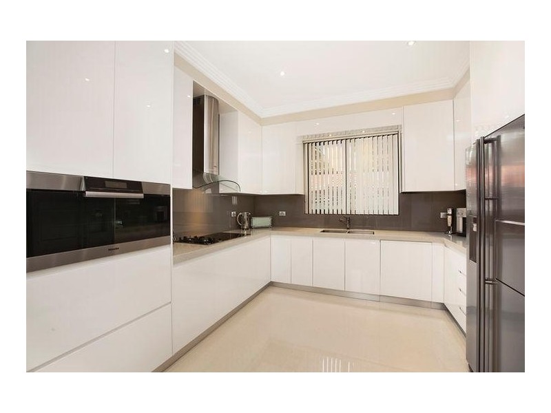 222 West Street, Blakehurst NSW 2221