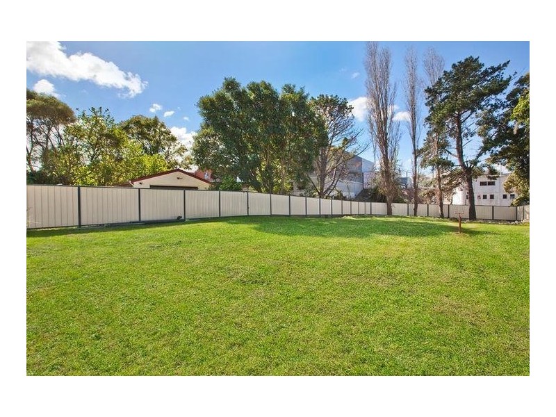 222 West Street, Blakehurst NSW 2221