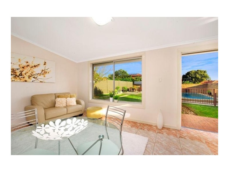 25 Kinsel Avenue, Kingsgrove NSW 2208