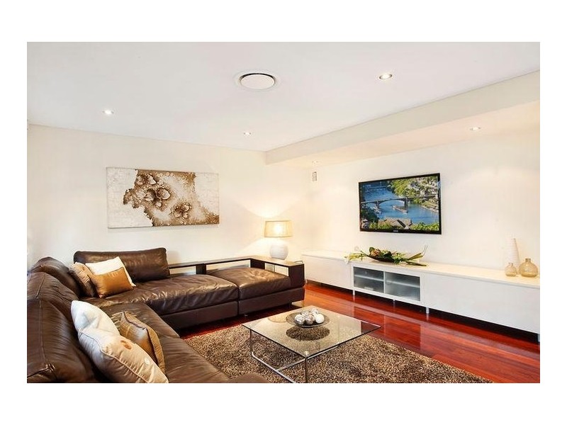 1 Prospect Place, Como NSW 2226