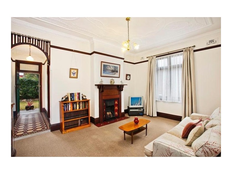 122 Rosa Street, Oatley NSW 2223