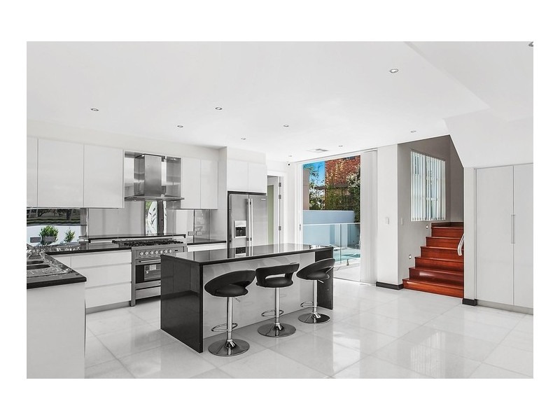 8 Napoleon Street, Sans Souci NSW 2219