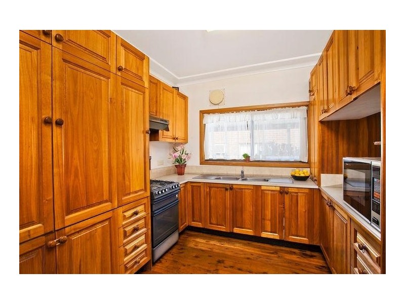 31 Emily Street, Hurstville NSW 2220