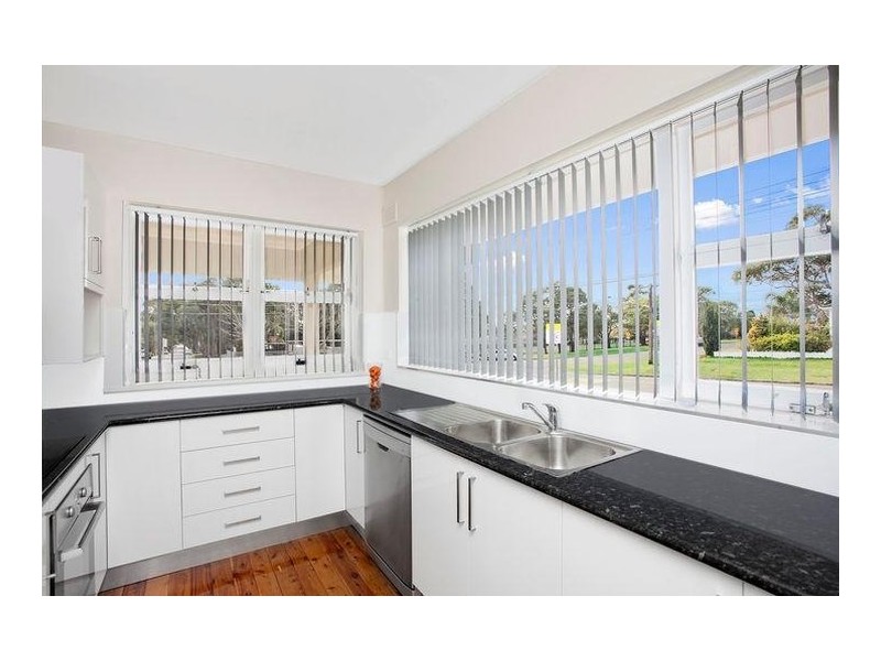 90 Holt Road, Sylvania NSW 2224