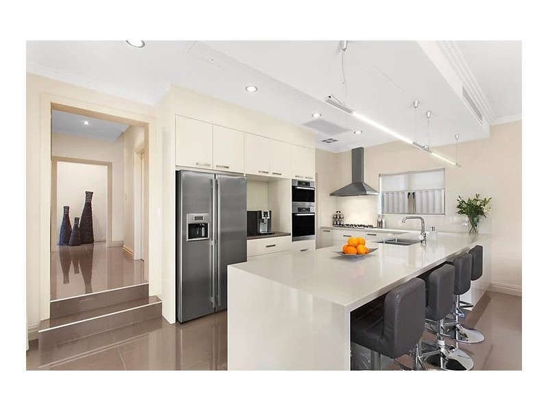 6 Napoleon Street, Sans Souci NSW 2219