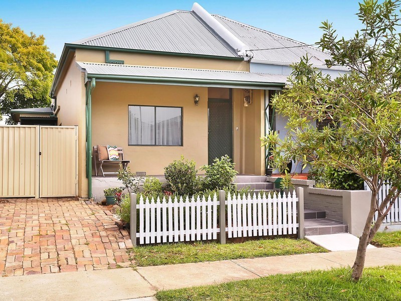 34 Bruce Street, Bexley NSW 2207