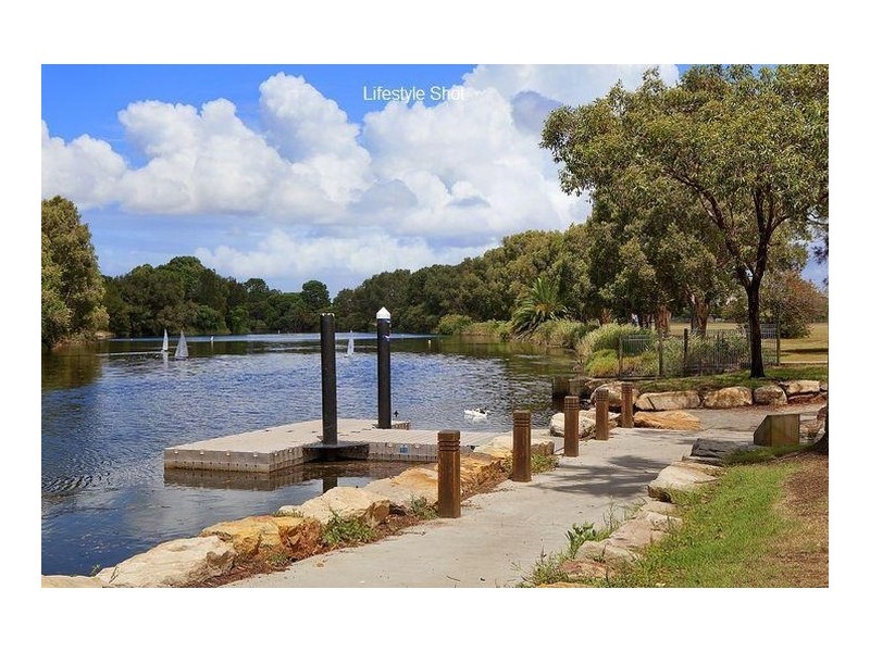 18 Lakeside Avenue, Monterey NSW 2217