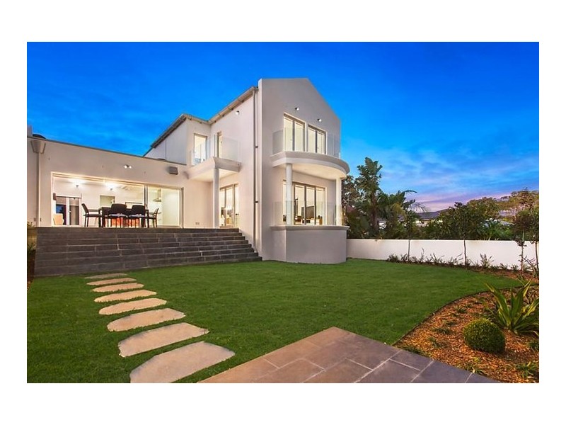 10 Hyndman Parade, Woolooware NSW 2230