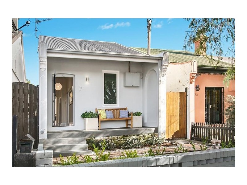 37 Farr Street, Banksia NSW 2216