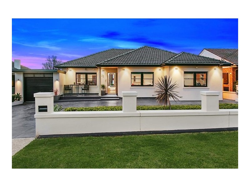 20 Bennett Street, Kingsgrove NSW 2208