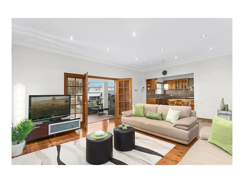 20 Bennett Street, Kingsgrove NSW 2208