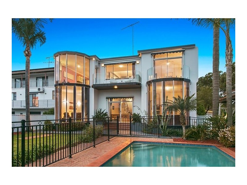 85 Waitara Parade, Hurstville Grove NSW 2220