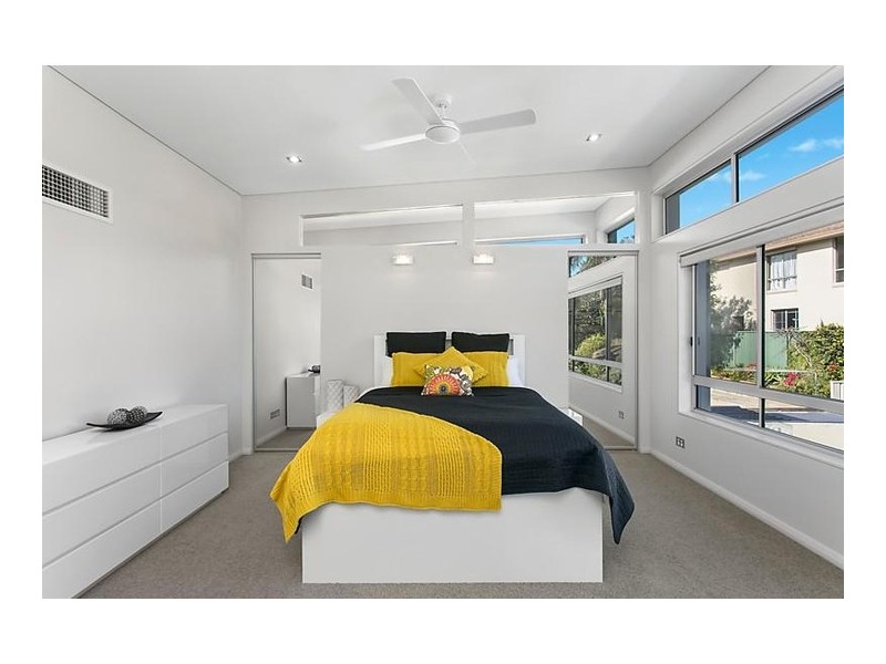 15 Torrens Street, Blakehurst NSW 2221