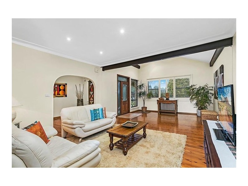 7 Winston Place, Sylvania NSW 2224