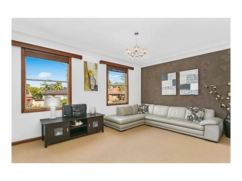 21 Berring Avenue, Roselands NSW 2196