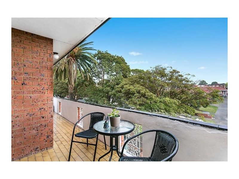 8/11 Gladstone Street, Bexley NSW 2207
