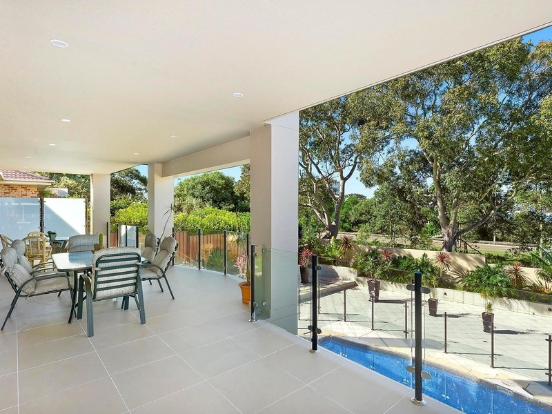 30 Old Taren Point Road, Taren Point NSW 2229