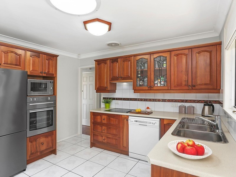 192 Lorraine Street, Peakhurst Heights NSW 2210