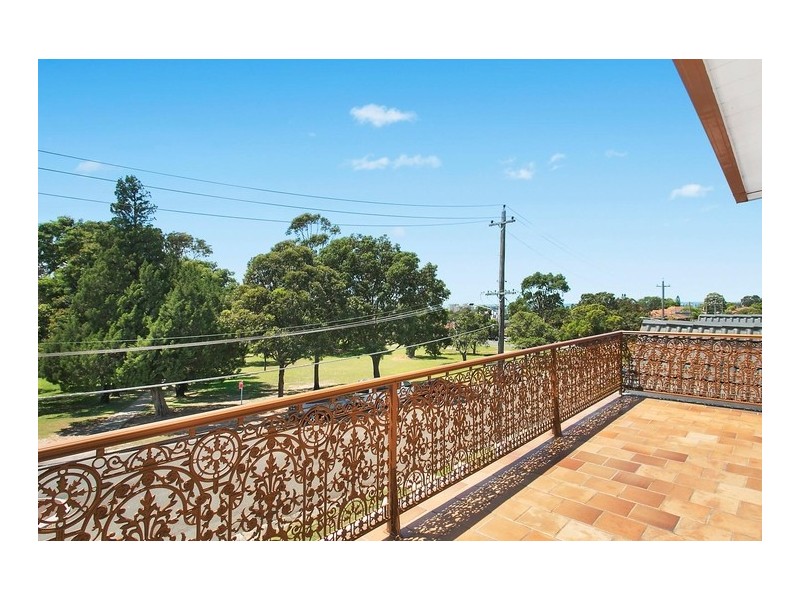 2 Seaforth Street, Bexley NSW 2207