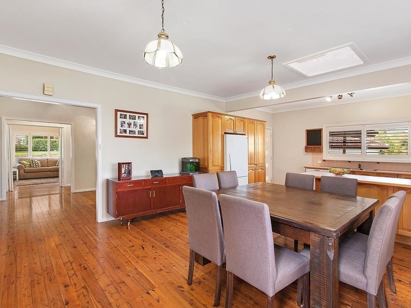 3 Thurbon Avenue, Peakhurst NSW 2210