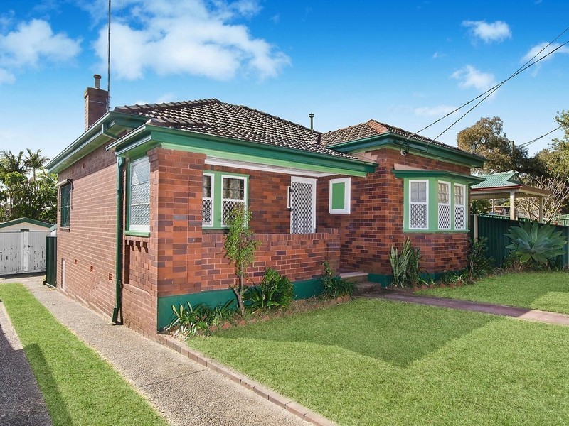 12 Willison Road, Carlton NSW 2218
