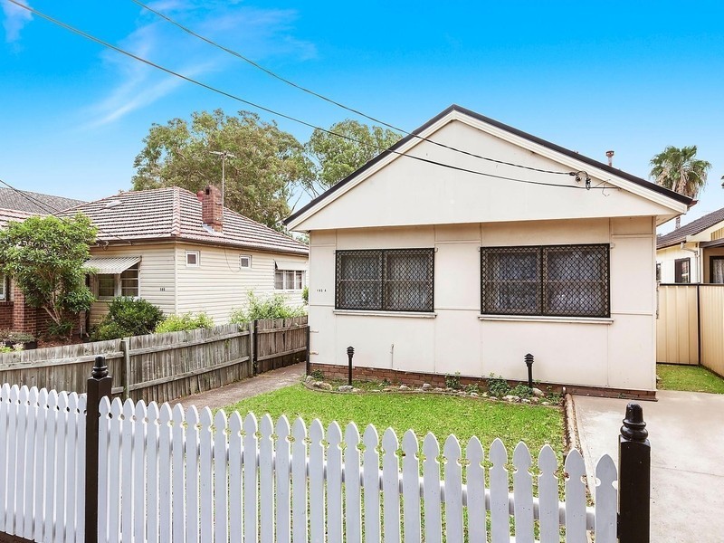 193A Victoria Road, Punchbowl NSW 2196