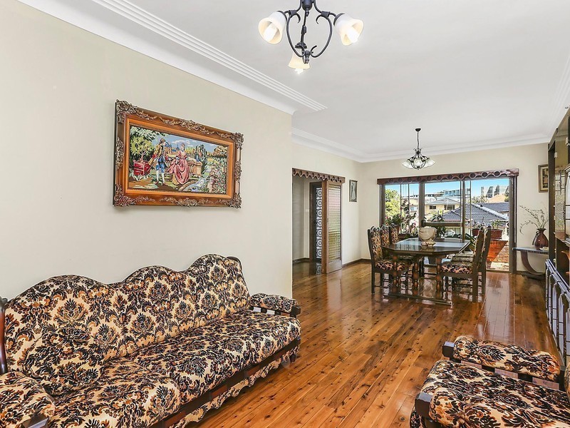 112 Botany Street, Carlton NSW 2218