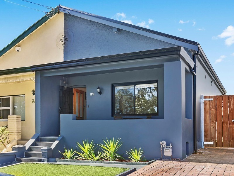 32 Preddys Road, Bexley NSW 2207