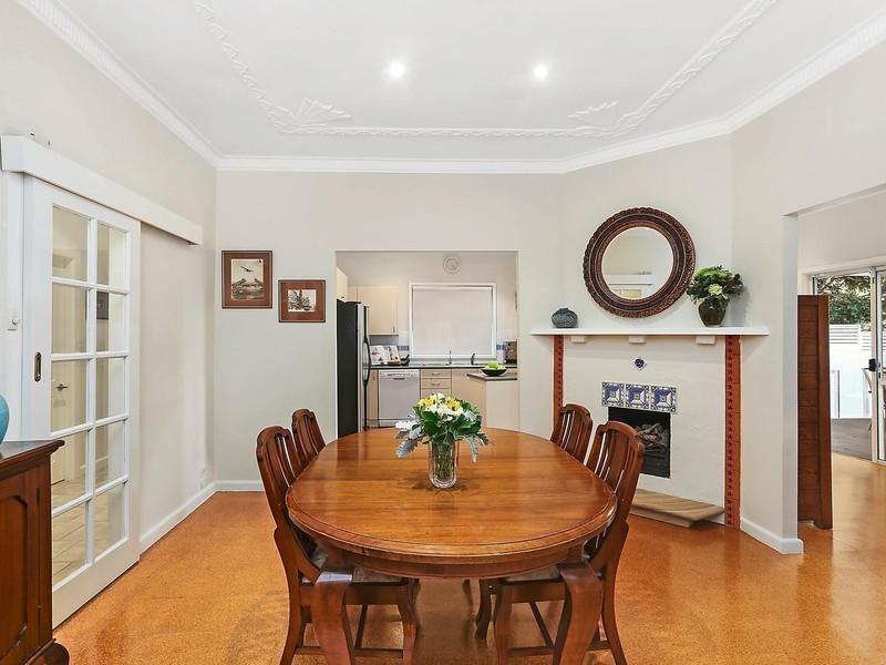 27 Queens Road, Connells Point NSW 2221