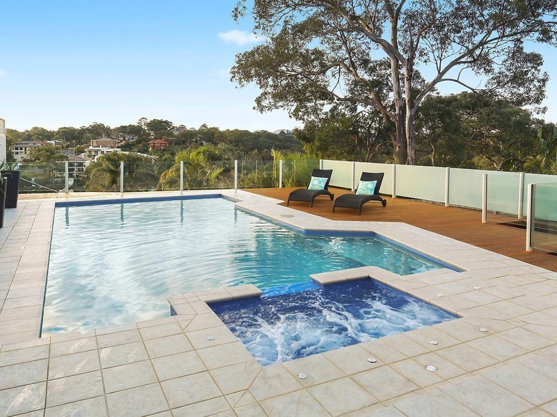 27 Queens Road, Connells Point NSW 2221