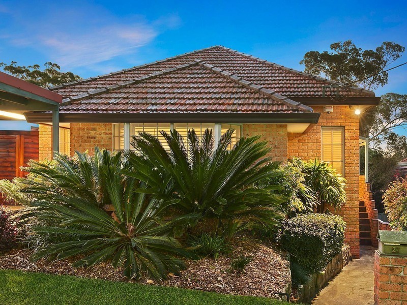 27 Queens Road, Connells Point NSW 2221