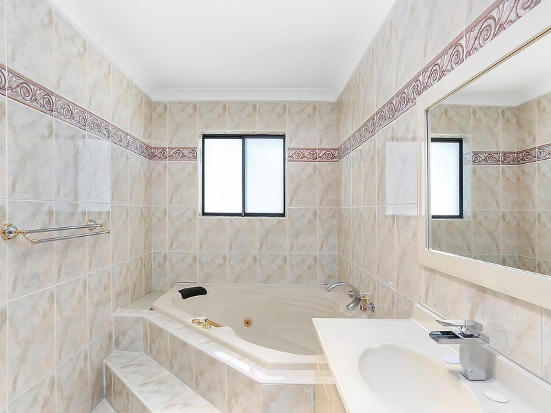 21A Highgate Street, Bexley NSW 2207