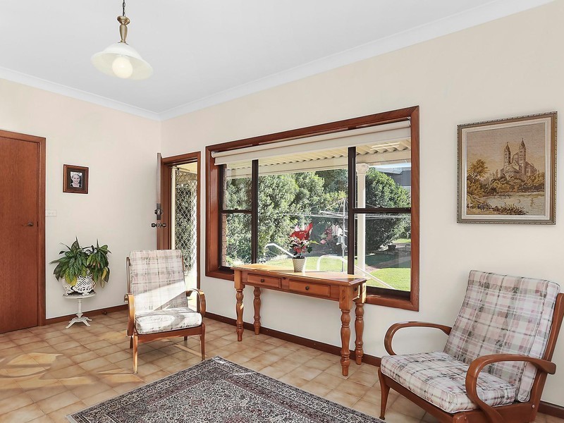 5 Carruthers Drive, Dolls Point NSW 2219