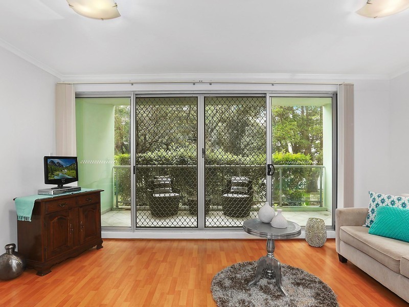 2/63A Connemarra Street, Bexley NSW 2207