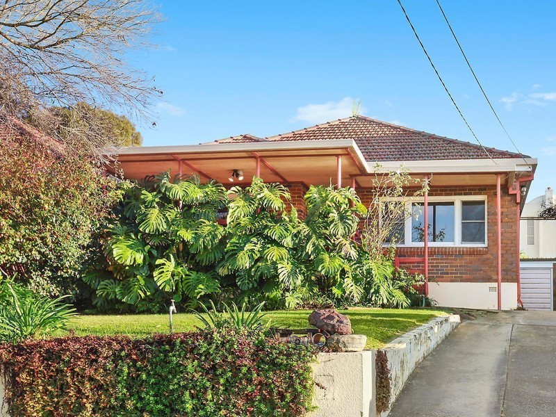 19 Carlton Crescent, Kogarah Bay NSW 2217