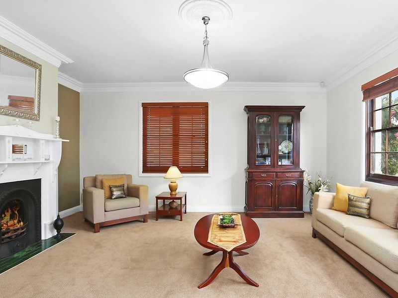 9 Current Street, Padstow NSW 2211