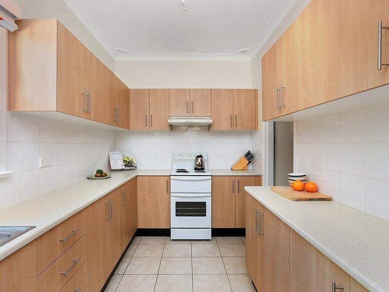 4/51 Caledonian Street, Bexley NSW 2207