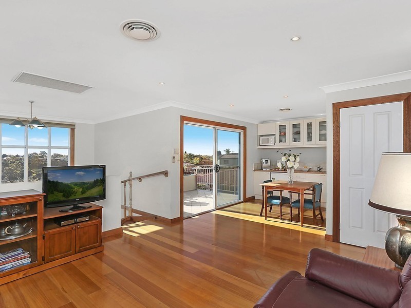 65 Lorraine Avenue, Bardwell Valley NSW 2207