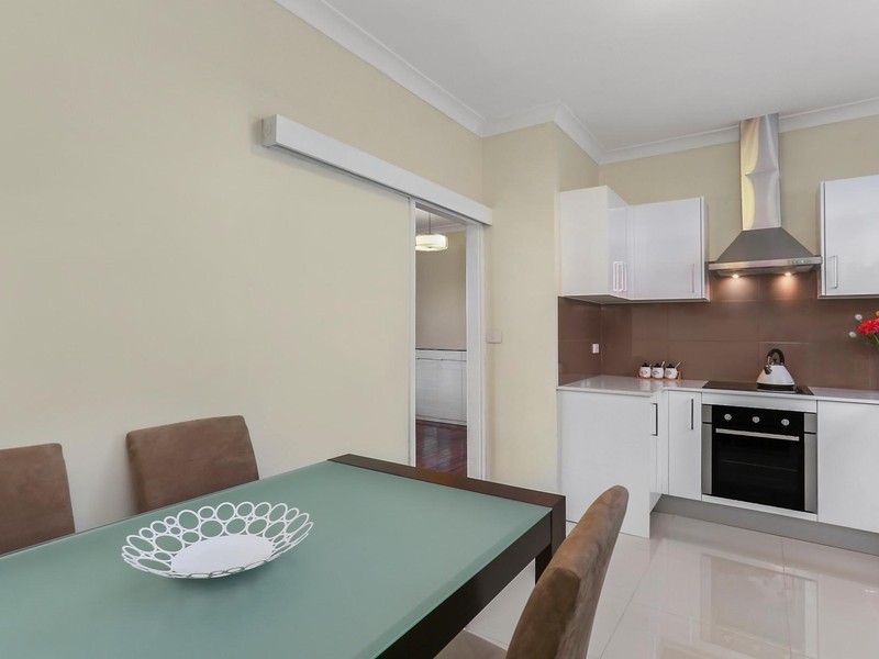 2/17 Barnsbury Grove, Bexley North NSW 2207