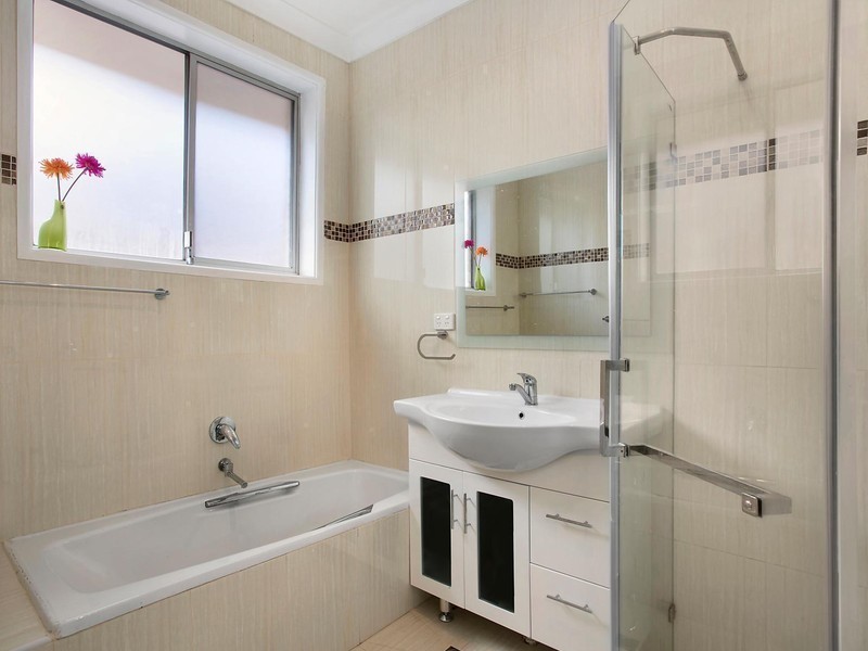 2/17 Barnsbury Grove, Bexley North NSW 2207