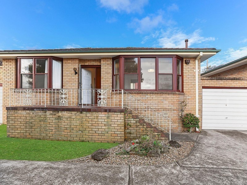 2/17 Barnsbury Grove, Bexley North NSW 2207