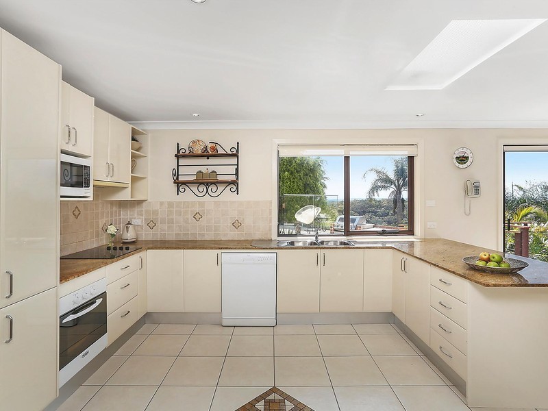 22 Royal Oak Drive, Alfords Point NSW 2234