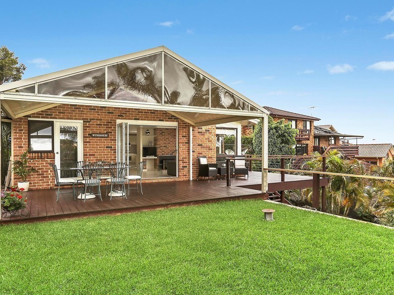 22 Royal Oak Drive, Alfords Point NSW 2234