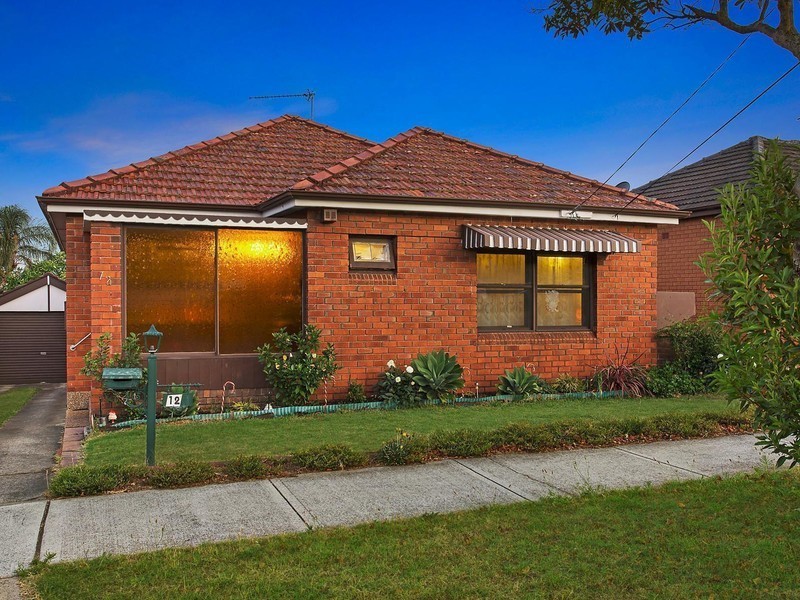 12 Farr Street, Banksia NSW 2216