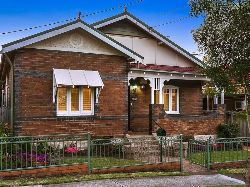 33 Gibbes Street, Banksia NSW 2216